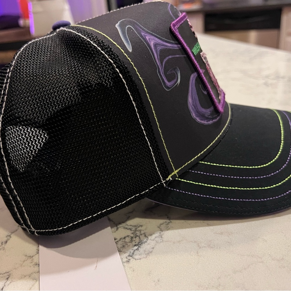Buckle - Picture 3 of 3